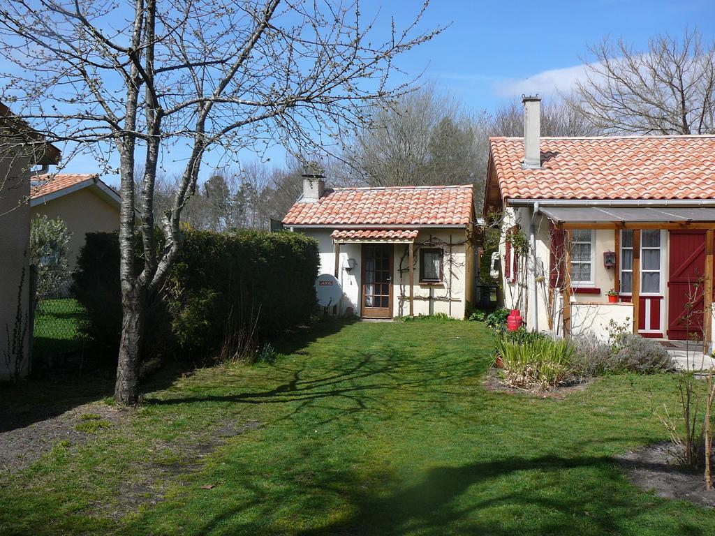 Guesthouse La Burle Парантис-ан-Борн Стая снимка