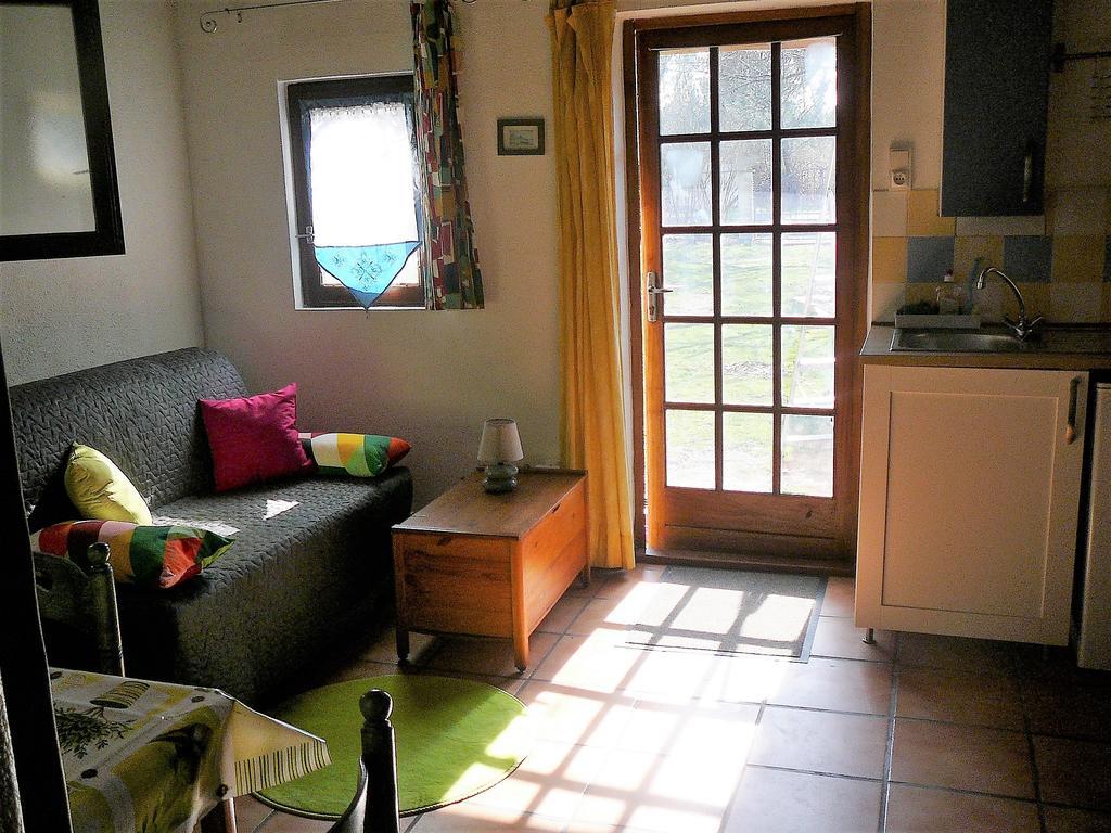 Guesthouse La Burle Парантис-ан-Борн Екстериор снимка