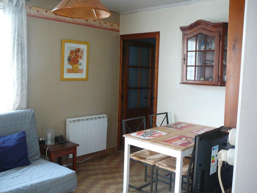 Guesthouse La Burle Парантис-ан-Борн Екстериор снимка